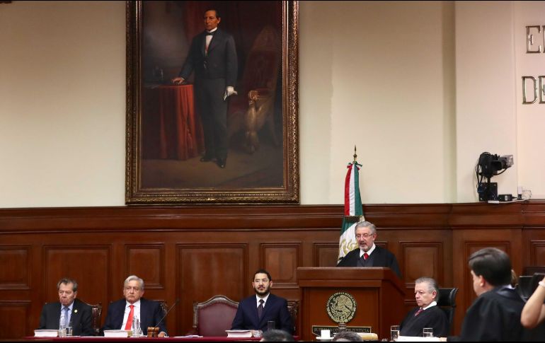 Luis María Aguilar, presidente de la SCJN, durante su cuarto informe de labores. Lo acompañaron Porfirio Muñoz Ledo, que encabeza la Cámara de Diputados; el presidente Andrés Manuel López Obrador; y Martí Batres, presidente del Senado. SUN/L. Godínez