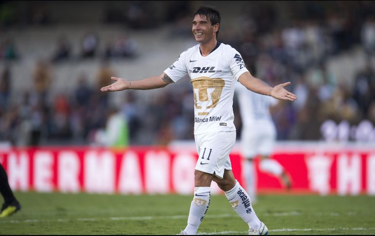 El ''Chavo'' no continuará en el Club Universidad que no hizo válida la opción de compra y el pampero volverá a las filas de los Rojinegros del Atlas para definir su situación. MEXSPORT / ARCHIVO