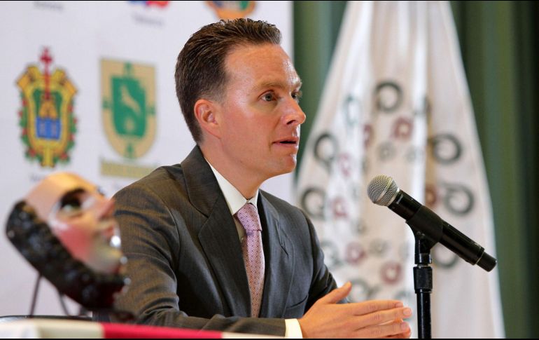 El ex gobernador de Chiapas asegura que el Congreso del estado tiene facultades para anular el decreto y 