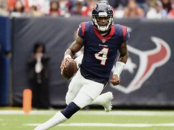 El mariscal de campo de los Texans, Deshaun Watson, buscará mantener a su equipo con el buen paso cuando enfrente hoy a los Jets de Nueva York. AP