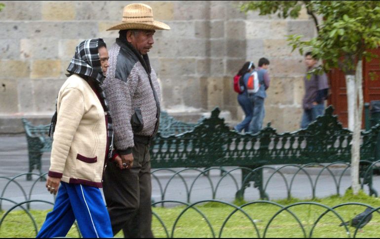 Ante el clima frío, la Secretaría de Salud Jalisco exhorta a los ciudadanos a tomar medidas para evitar enfermedades respiratorias. EL INFORMADOR / ARCHIVO