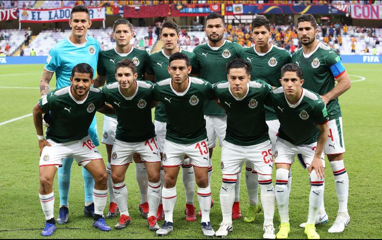 Chivas presentó cambios en su alineación respecto al partido contra los Kashima Antlers: Godínez en lugar de Pulido, Sandoval en lugar de López y Cervantes en lugar de Pineda. EFE / M. Khaled