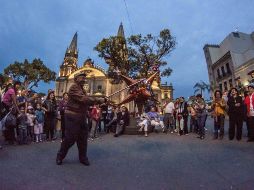 En general se piensa que las razones para caer en el abuso de consumo se ubican: la mercadotecnia, más dinero para gastar, reuniones con familia o amigos, felicidad y porque es un época de generosidad. EL INFORMADOR / ARCHIVO