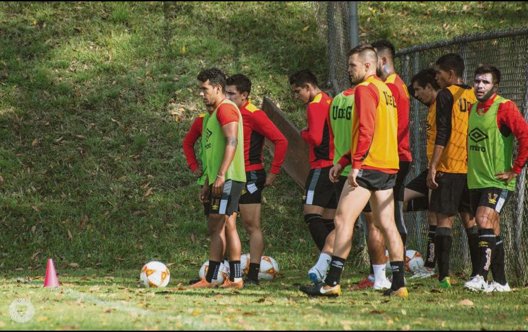 Los jugadores de UdeG se preparan para competir en Copa y Liga de Ascenso. LEONES NEGROS