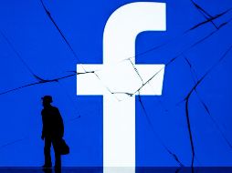 La investigación realizada por New York Times señala que algunas compañías accedieron a conversaciones privadas de los usuarios de Facebook. AFP / ARCHIVO