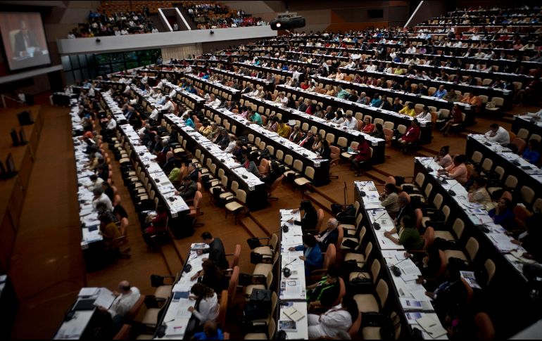 El texto final vuelve a incluir el término 