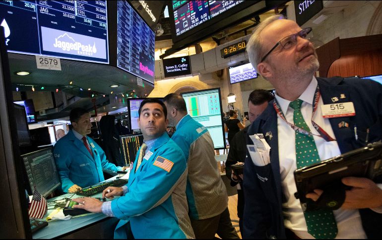 El mercado neoyorquino opera con números rojos ante el cierre parcial del gobierno federal de Estados Unidos. AP / ARCHIVO