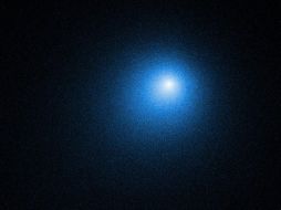 El cometa más brillante del año tuvo su mayor acercamiento con la Tierra el pasado 16 de diciembre, a poco más de 11 millones de kilómetros, esto es 30 veces la distancia Tierra-Luna. ESPECIAL / nasa.gov