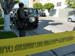 Durante las mañana del lunes, agentes de policía siguen recabando indicios en la zona del ataque; la Fiscalía dará detalles del hecho a las 13:00 horas. EL INFORMADOR / ARCHIVO