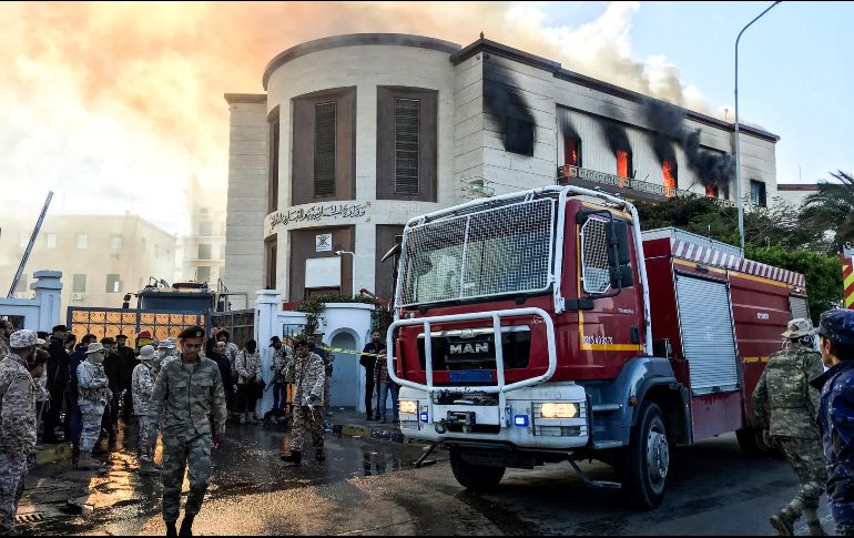 El asalto dejó también 10 personas heridas y entre las víctimas mortales se cuenta director general del departamento de Relaciones Islámicas. AFP/M.Turkia