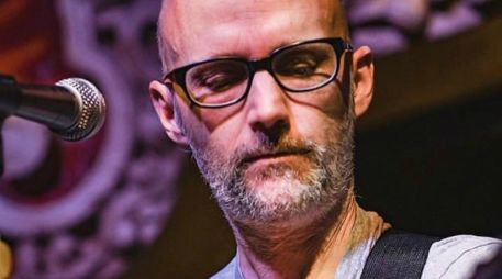 Al inicio del mes, Moby anunció en redes sociales un adelanto con un video casero con un track diferente. FACEBOOK / mobymusic