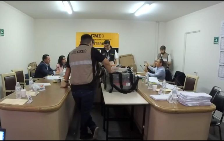 La jornada de la elección extraordinaria para la renovación del ayuntamiento de Monterrey inició el pasado domingo 23 de diciembre. FACEBOOK / ceenlmx