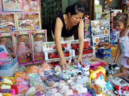 En la Ciudad de México y el sur del país, el Día de Reyes es la mejor temporada para la industria juguetera. AFP/Archivo