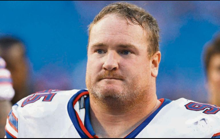 El tacle defensivo llegó a Buffalo hace 13 años de LSU.