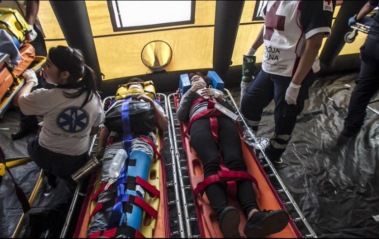 El alcalde de León, Héctor López Santillana, dice que ante el percance se apoya a las familias afectadas y gira instrucciones para que todas las dependencias atiendan a las víctimas y a sus familiares. EL INFORMADOR / ARCHIVO