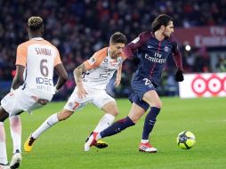 Rabiot (D) ha dado a concer su intención de dejar el PSG; por lo que ha visto los últimos partidos del 2018 desde el banquillo. AFP/ARCHIVO