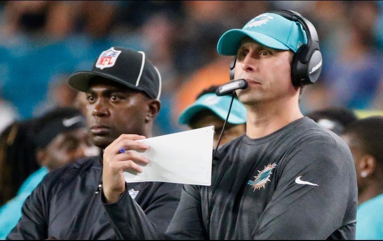 Gase estuvo con el equipo durante tres temporadas con un récord de 23 juegos ganados y 25 perdidos. AP / ARCHIVO