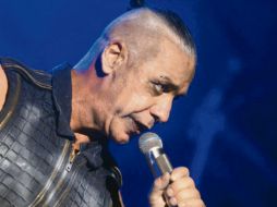 El vocalista de Rammstein en el escenario de Puerto Vallarta. EL INFORMADOR / H. Navarro