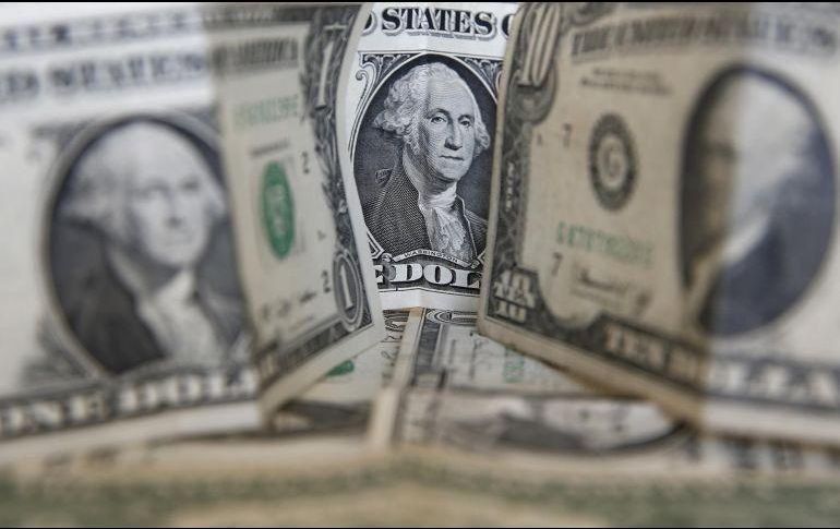 Preven que el tipo de cambio cotice entre entre 19.55 y 19.75 pesos por dólar. EFE / ARCHIVO