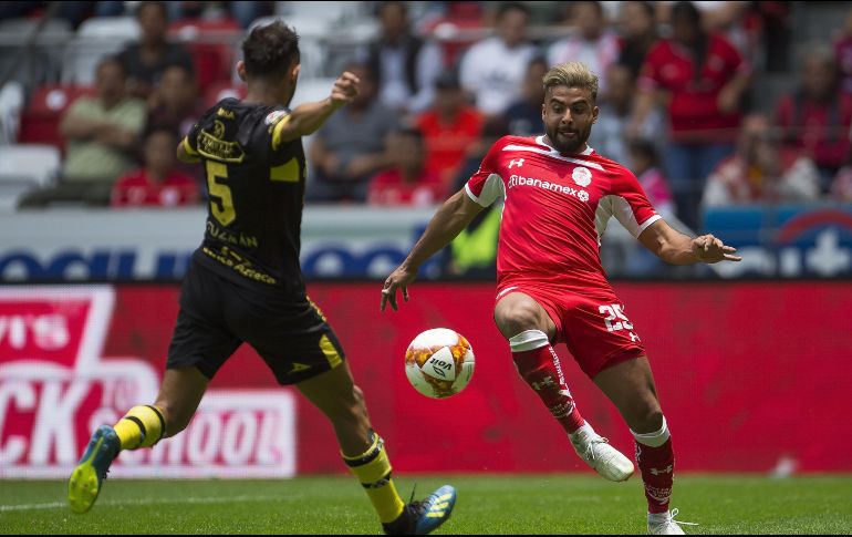 Los Diabos visitan a los Monarcas buscando iniciar con el pie derecho el torneo. MEXSPORT/ARCHIVO