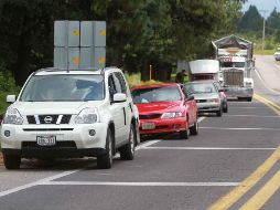  En un comunicado expuso que el Programa de Conservación de Carreteras permitirá mejorar las condiciones de transitabilidad en los 40 mil kilómetros de la Red Carretera Federal Libre de Peaje. NTX/ ARCHIVO