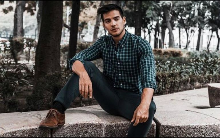 El hijo de Eugenio Derbez, ahora se ha aventurado en el mundo de la música sin tener el apoyo de una disquera, ni de su padre. INSTAGRAM / vadhird