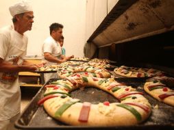 La venta de la Rosca de Reyes se ha constituido como el producto que más deja ganancia a las panaderías, junto con la época de empanadas en Semana Santa y el Pan de Muerto para el Día de Muertos. EL INFORMADOR / ARCHIVO