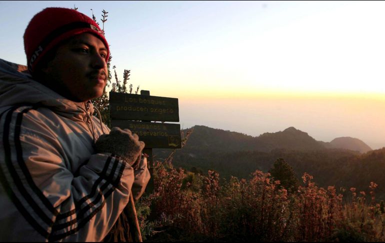 Recomiendan a la ciudadanía que durante esta temporada invernal evite rumores y se informe oportunamente de las condiciones del tiempo a través de cuentas oficiales. EL INFORMADOR / ARCHIVO