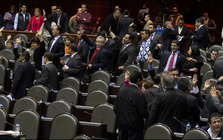 Legisladores debatieron, en la sesión de hoy, la convocatoria presidencial para que jóvenes se integren a este cuerpo de seguridad. NTX/ARCHIVO