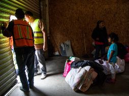 Los migrantes dijeron a las autoridades tener un amparo judicial (habeas corpus) -mismo que no han mostrado- para no cumplir con el desalojo del almacén. NTX / ARCHIVO