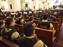 Robles Ortega pidió en su sermón a los más de mil elementos presentes que colaboren con la sociedad para que se viva con seguridad y justicia. ESPECIAL