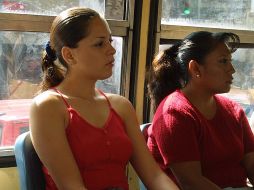El traslado diario es para muchas mujeres escenario donde el acoso es regular. ARCHIVO / EL INFORMADOR