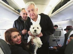 López Obrador, en su vuelo hacía la Ciudad de México. EL UNIVERSAL