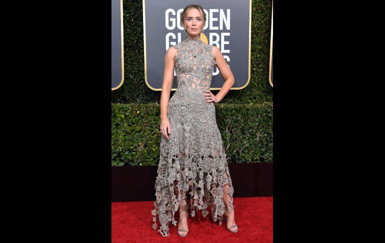 Emily Blunt. Las estrellas del cine y la televisión se citan hoy en la 76 edición de los Globos de Oro, galardones que cada año inauguran la temporada de premios en Hollywood.