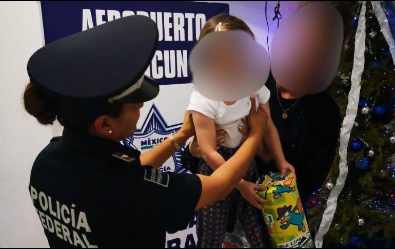 La mujer que trasladaba a la menor contaba con dos boletos de avión con destino final a Estambul. ESPECIAL