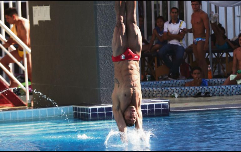 Deportistas jaliscienses trabajan con miras a la Olimpiada Nacional. EL INFORMADOR / G. Gallo