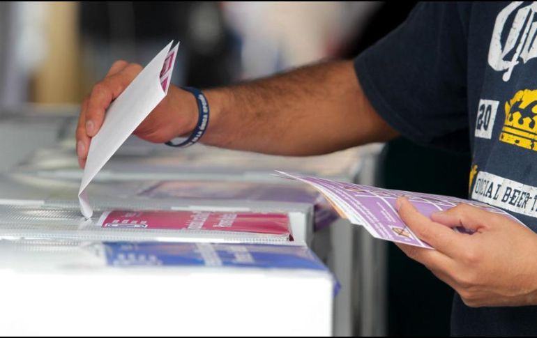 La presidenta municipal de San Juan Bautista Tlacoatzintepec, en la región Cañada de Oaxaca, Marta Regules Mendoza, rechaza aceptar el cargo de alcaldesa al denunciar amenazas por parte de integrantes del partido de Morena. EL INFORMADOR / ARCHIVO