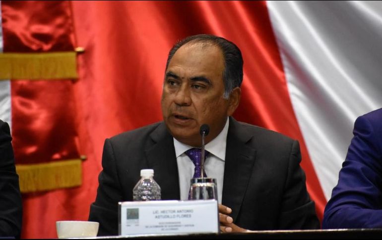 Astudillo Flores consideró que los legisladores deben elaborar un dictamen que reúna las mejores condiciones para generar el nacimiento de la Guardia Nacional. TWITTER / @HectorAstudillo