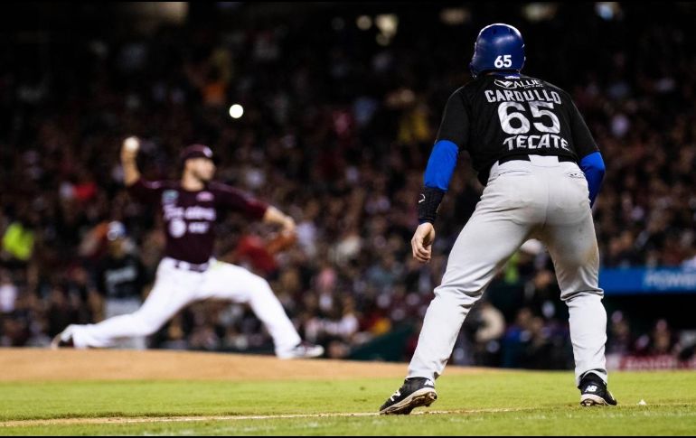 Un doblete de Gabriel Gutiérrez en la novena impulsó a Stephen Cardullo a home. TWITTER/charrosbeisbol