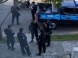 Policía de Nicaragua asedia homenaje a periodistas víctimas de la represión