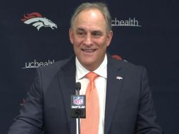 El manager se integra a Denver desde Chicago, en cuyo equipo fue el coordinador de la mejor defensiva de la liga en 2018. TWITTER / @Broncos