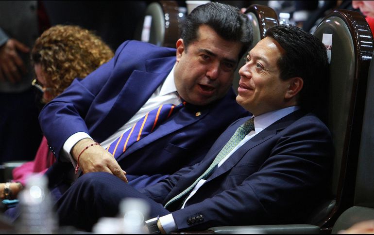 Mario Delgado recordó que López Obrador informó por la mañana que se trabaja en una nueva logística de distribución de combustible. NTX/F. Estrada