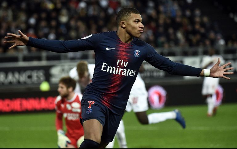 El PSG, líder del campeonato francés, tiene 13 puntos de ventaja sobre el Lille, segundo lugar general. AFP/F. Lo Presti