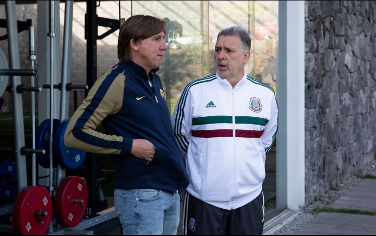 El estratega de la Selección nacional se está empapando en todos los aspectos del futbol mexicano. NTX/ESPECIAL