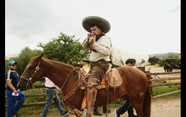 En la mira. Los actores te harán sentir como en un filme a cada instante.