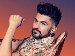 “De Colombia para el mundo” es la frase que el intérprete repite en el video, la composición fue realizada por Juanes, Andrés Torres y Mauricio Rengifo. FACEBOOK / Juanes