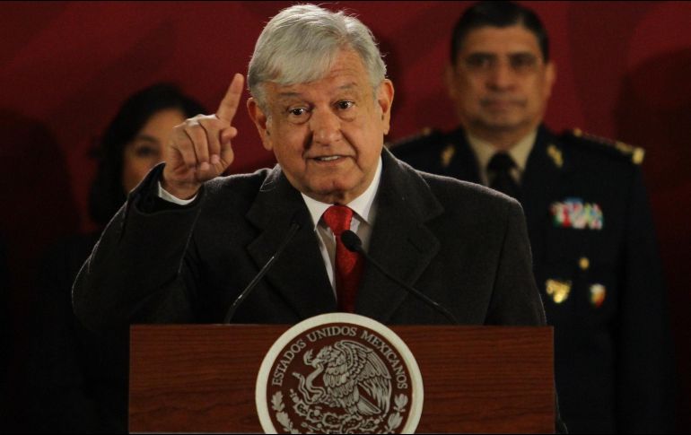 Andrés Manuel destacó la participación de elementos del Ejército, Marina y Policía Federal en la vigilancia de los ductos de Pemex. NTX / G. Granados