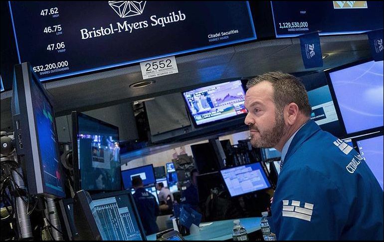 El NYSE Composite registra un aumento, operándo en 11 mil 807.13 unidades.  FACEBOOK / NYSE
