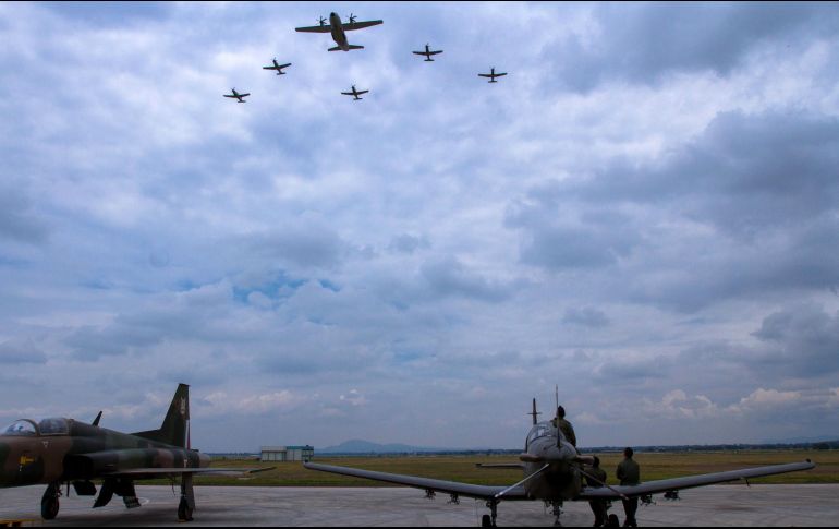 Especialistas dudan sobre la capacidad de las Fuerzas Armadas para hacer la obra. NOTIMEX
