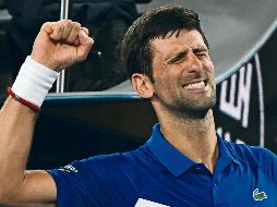 Novak Djokovic, número uno del mundo, inició con el pie derecho su búsqueda por su séptimo cetro en Melbourne. AFP / P. Crock
